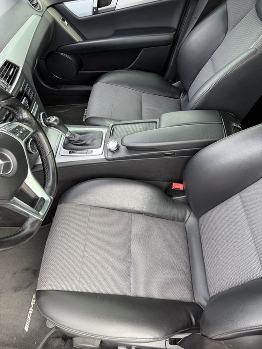 Mersedes-Benz C-Class 2.2 дизель, 2013 рік (Рест)