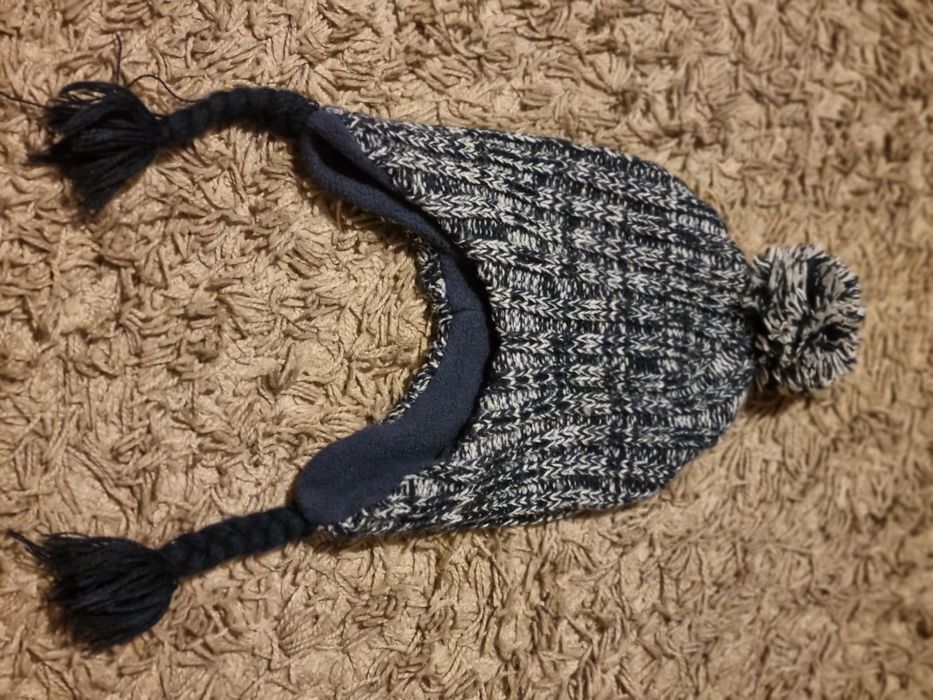 Ciepła zimowa czapka