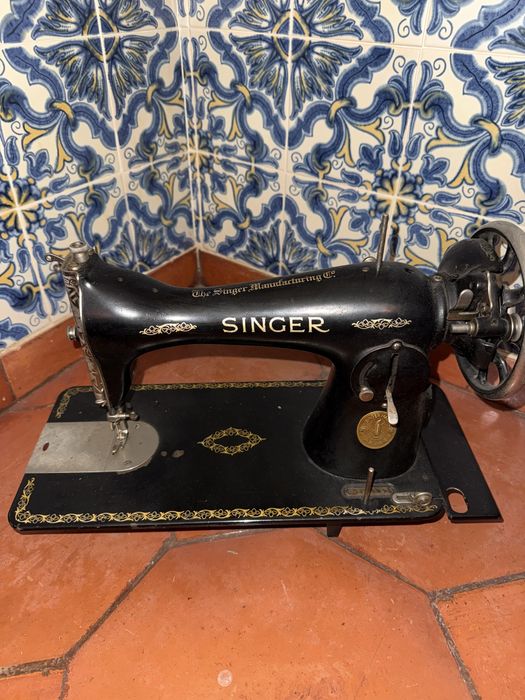 Maquina de costura Singer