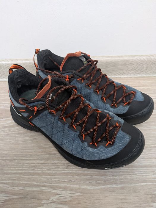 Кросівки Salewa Wildfire Canvas (устілка 26 см / EUR 40.5)