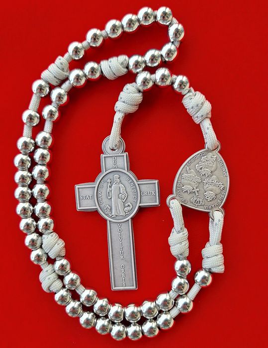 Różaniec Wojownika Maryji jedyny taki na świecie