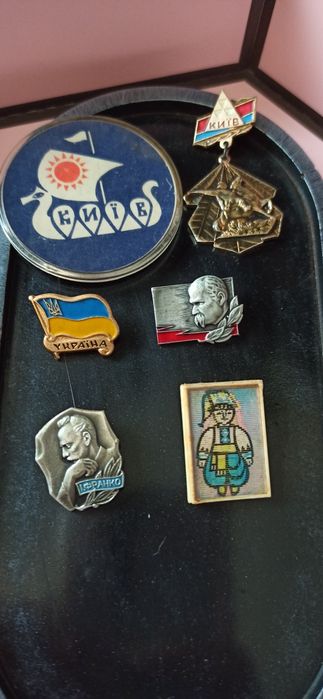 Значки Київ Тарас Шевченко Іван Франко Україна українець українка СССР