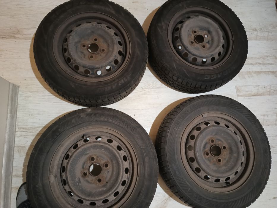 CAŁE KOŁA - Opony zimowe z felgami i175/70 R14