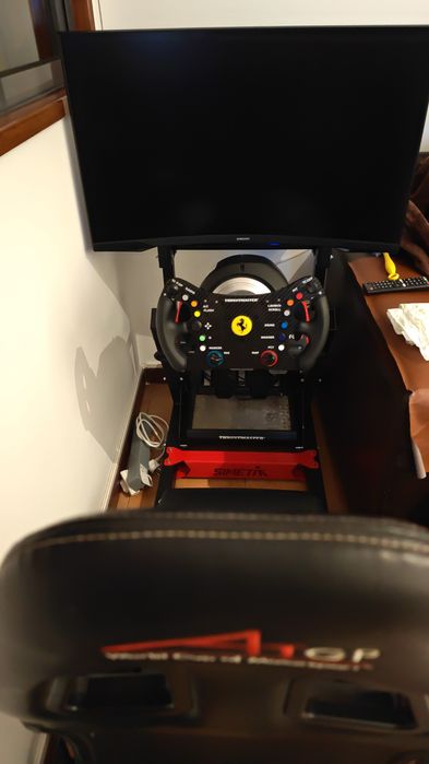 Volante  T-GTll c/ volante 488 Ferrari GT3