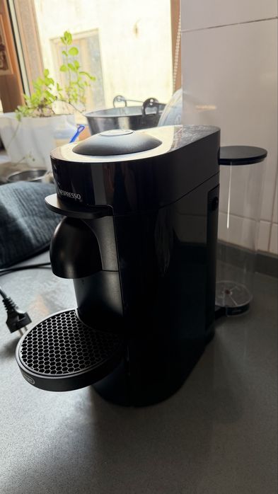 Maquina de café Nespresso Delonghi Vertuo