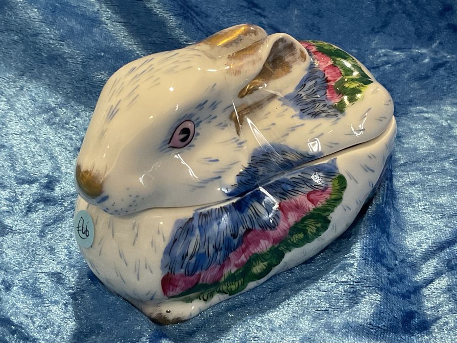 Vista alegre coelho mini terrina 12 cm     Mais anúncios abaixo