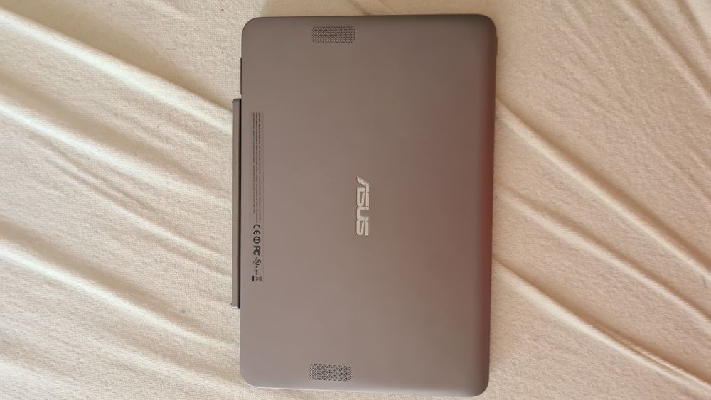 ASUS Transformer Book