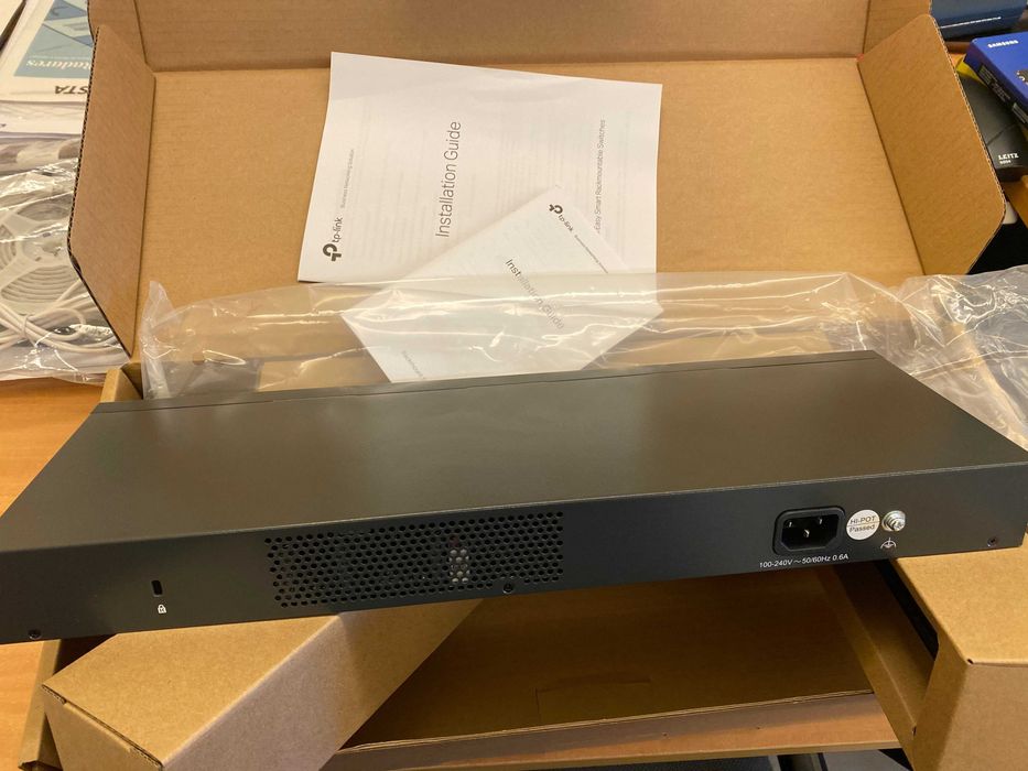 Switch TP-LINK 24 Portas - NOVO