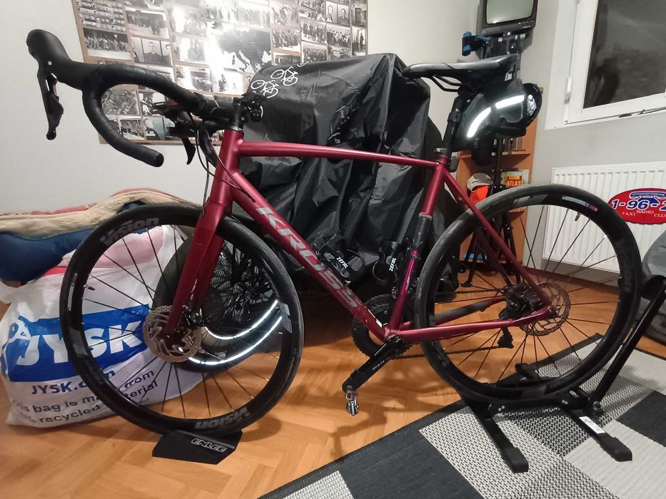 Rower szosowy Kross Vento 5.0 DSC Endurance Shimano 105 Rama M