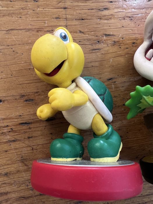 Pack 2 Amiibo Nintendo: Koopa Troopa (Super Mario Bros.) e Piranha Plant (Super Smash Bros.)