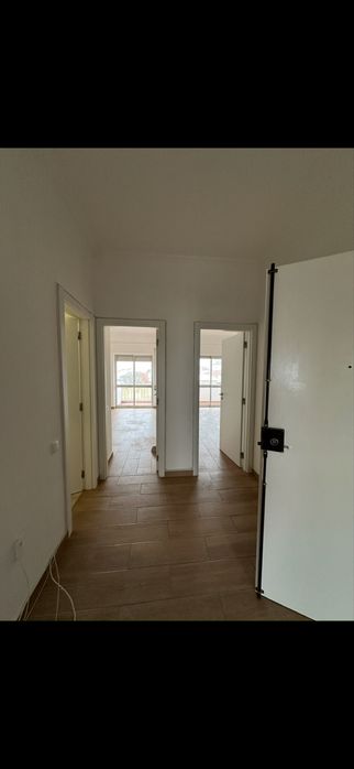 Aluga-se Apartamento T3