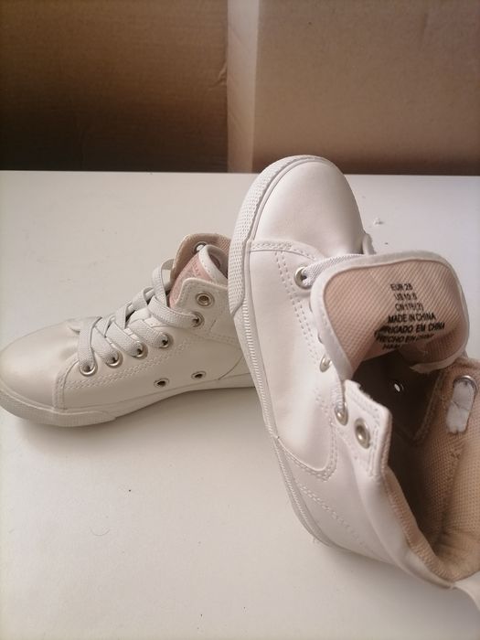 Create happiness H&M дівчачі кедикі