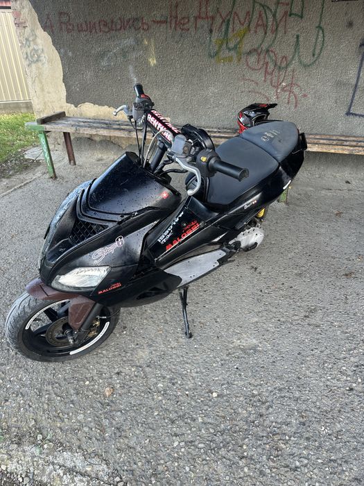Продам мопед Aprilia gen 3