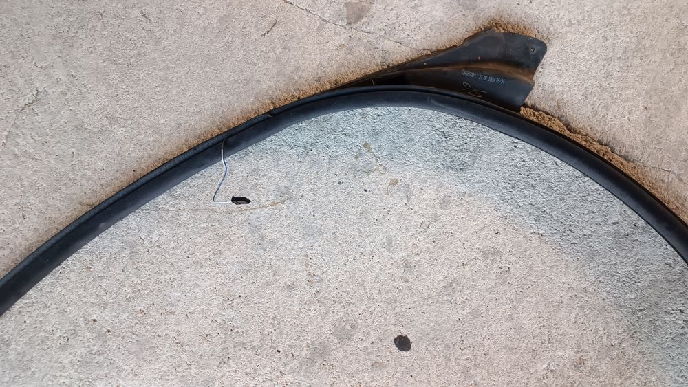 Borrachas de portas BMW E46 coupé.
Material usado em muito bom estado