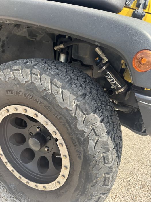 Lindissimo Jeep wrangler com muitos extras