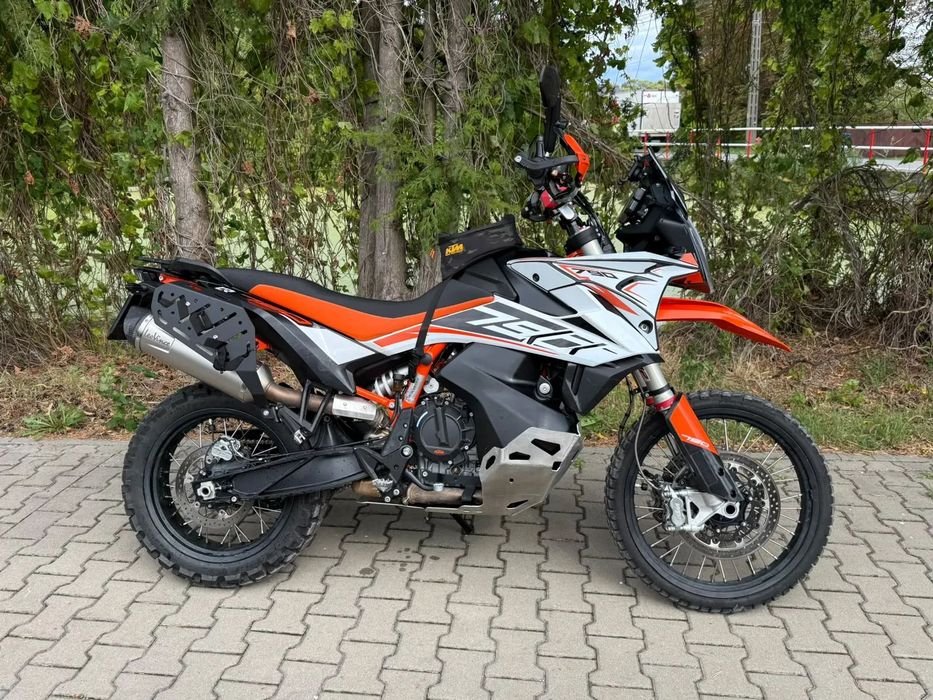 KTM