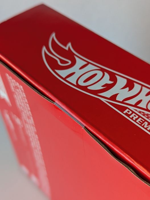 Hot wheels Stranger Things 10th  '83 Chevy Van хот вілс дивні 

3139