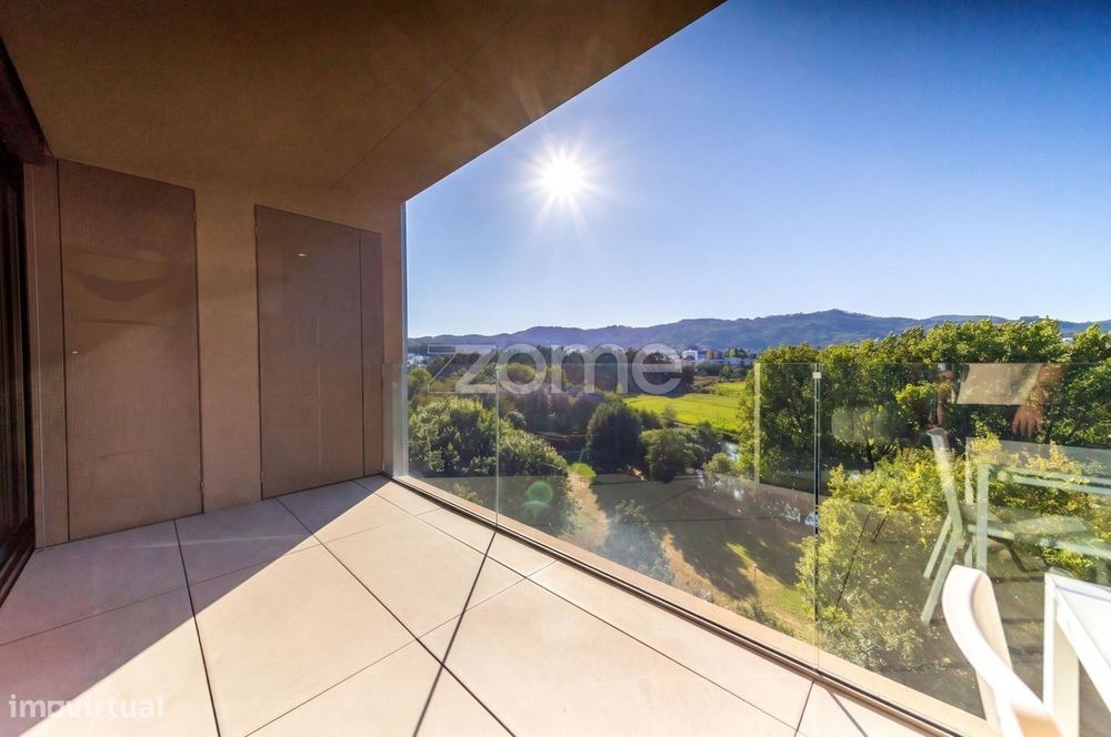 Apartamento T2+1 COM ESTÚDIO