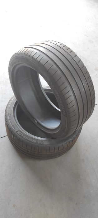 Pneus em bom estado