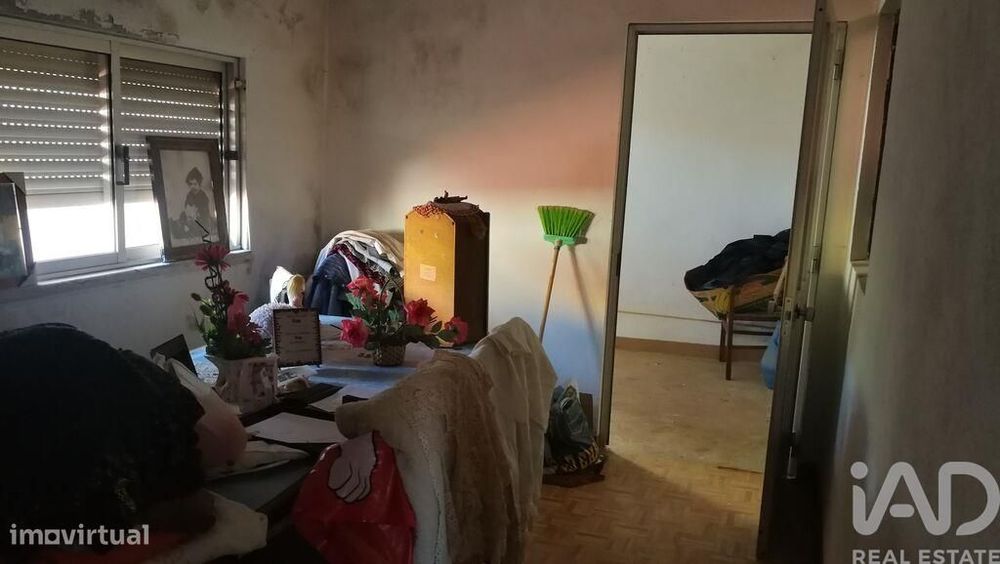 Casa de aldeia T3 em Aguda de 1960,00 m2