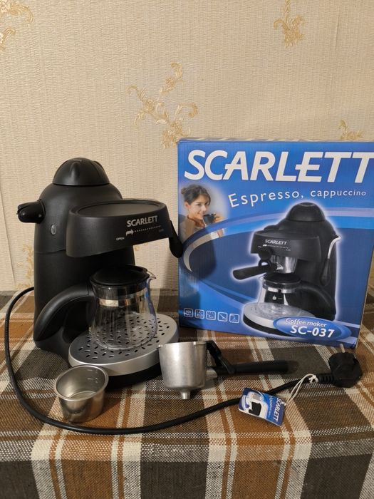 Кавоварка Scarlett SC-037