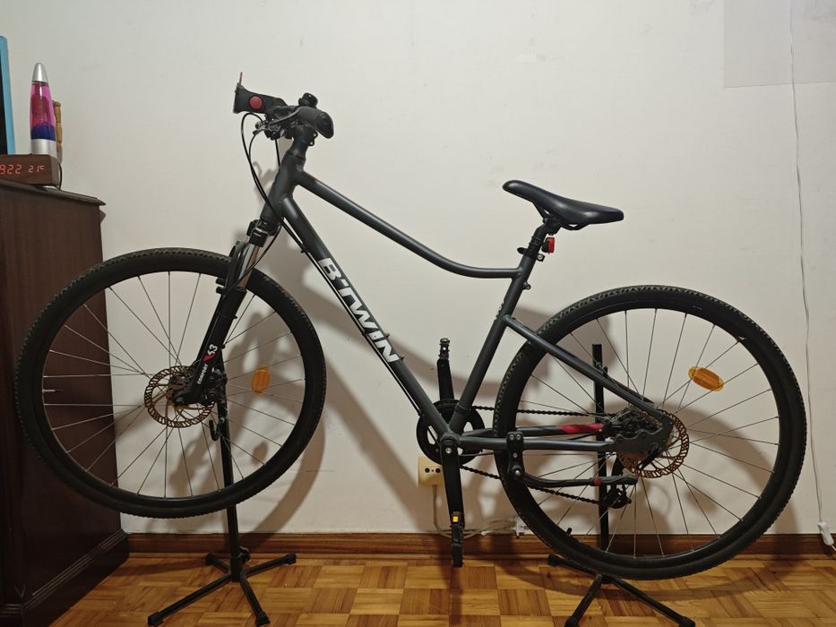 Bicicleta de roda 27,5 e com acessórios