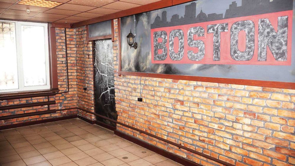 Оренда / продаж приміщення у центрі м. Сарни вул. Європейська