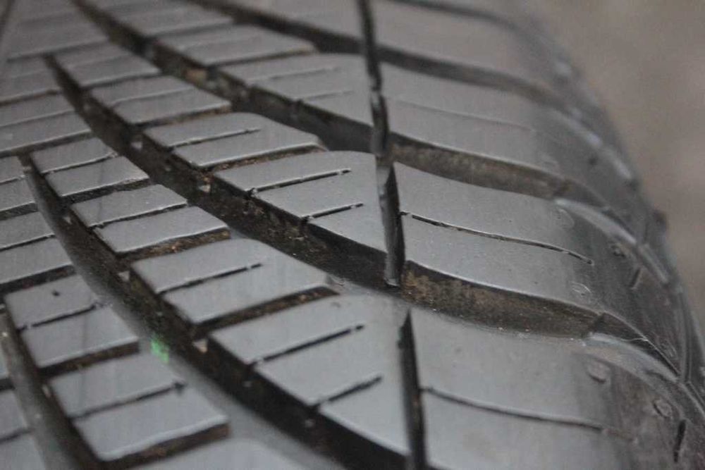 205/55/16 Goodyear Vector 4Seasons 205/55 R16 94V 2022r