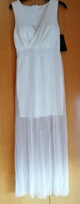 Vestido  cintado branco  em cetim e tule Tam  M