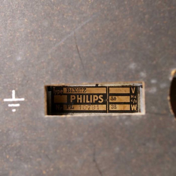 Rádio a válvulas Philips B4X67Z