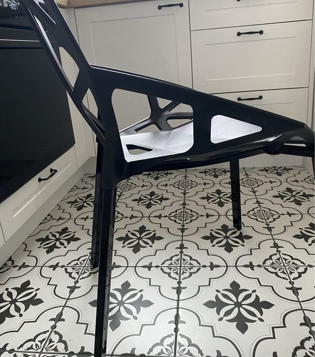 Krzesło ażurowe do salonu kuchni biurka