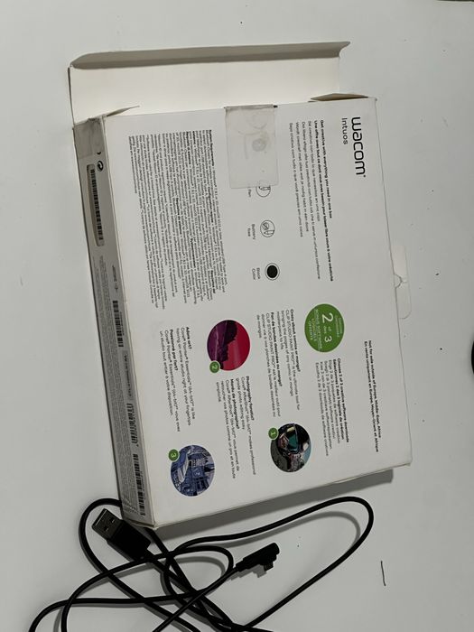 Wacom Intuos S Bluetooth (Modelo CTL-4100WL) - Na Caixa