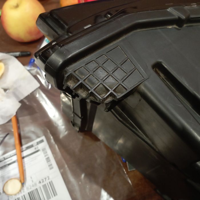 Фара права ліва  BASE Jeep Grand Cherokee WL 22-