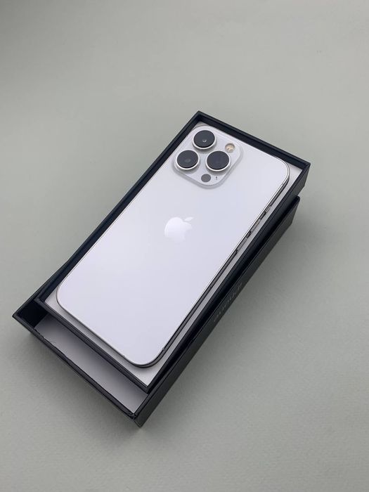 Iphone 13 pro 128gb silver neverlock батарея 100%