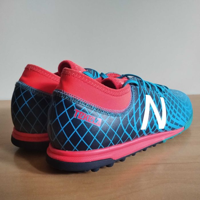 Buty piłkarskie turfy NEW BALANCE Tekela roz.eu-38