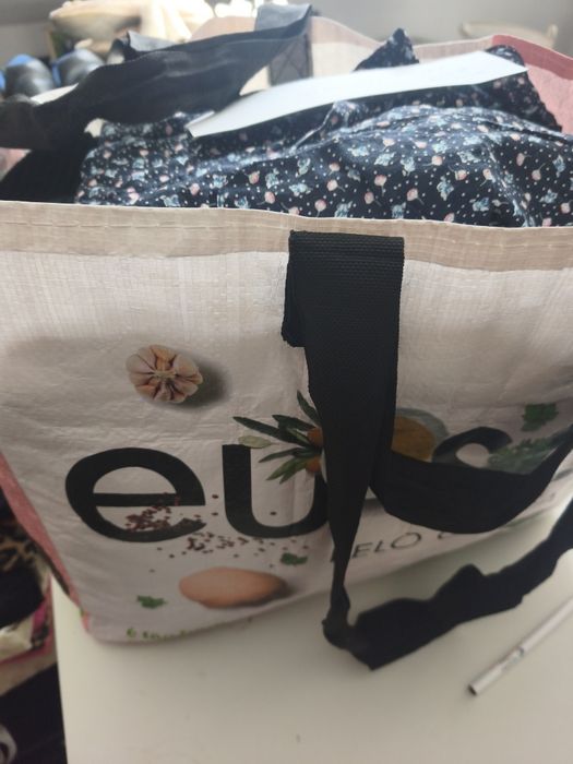 Lote de roupa 30 peças