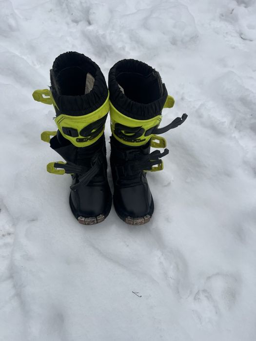 Мотоботи Oneal Rider Pro Youth, розмір 32, стан відмінний