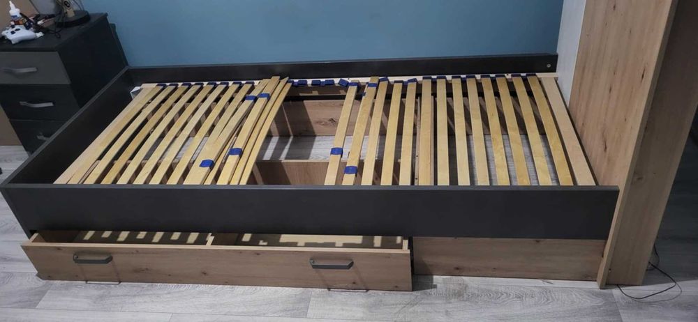 Lenart łóżko młodzieżowe jednoosobowe z kolekcji Qubic 90/200