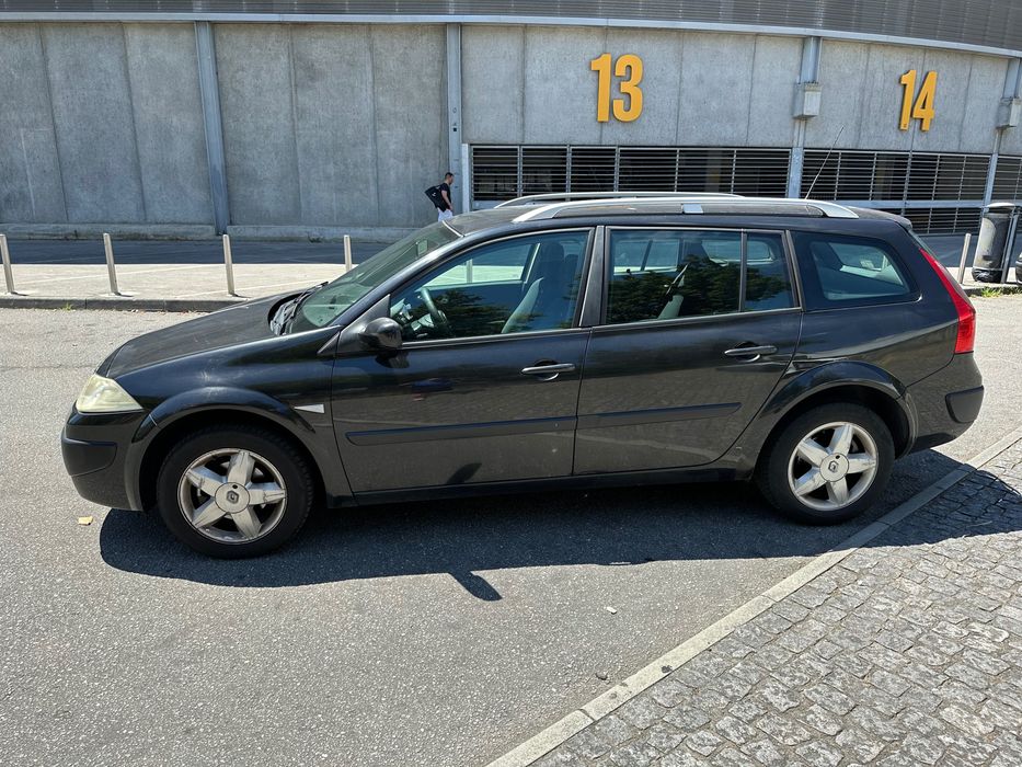 Vendo carro Renault Mégane