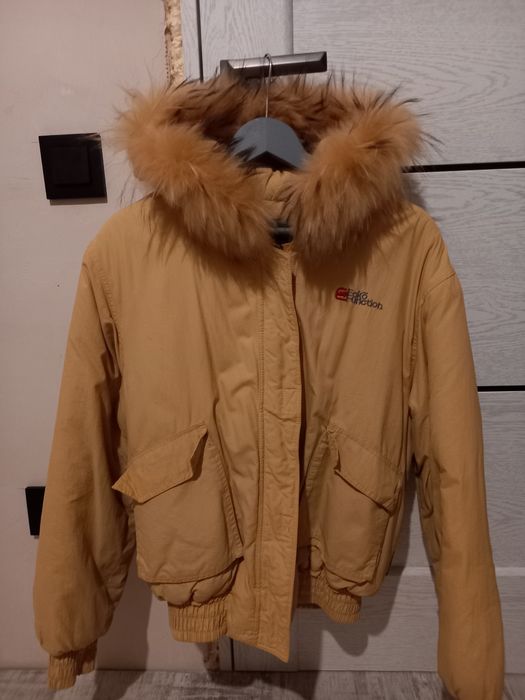 Куртка коротка тепла