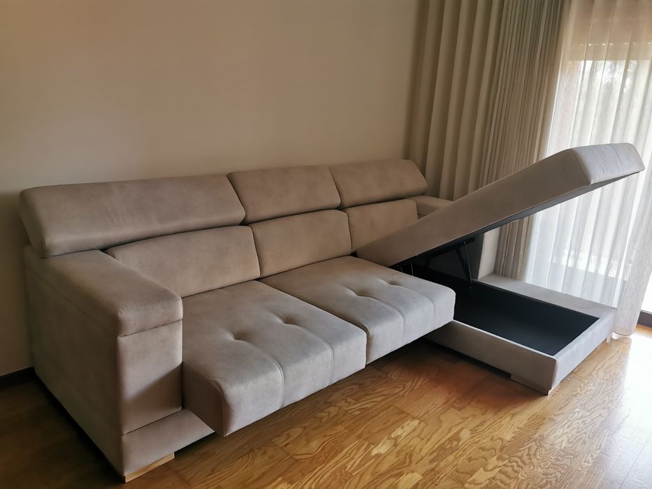 Sofá novo apenas com 2 meses de existência