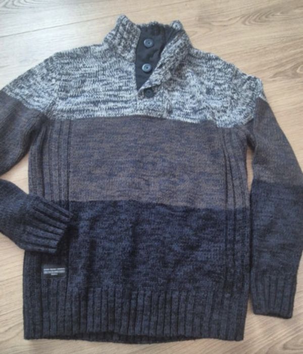 Męski ciepły sweter golf diverse