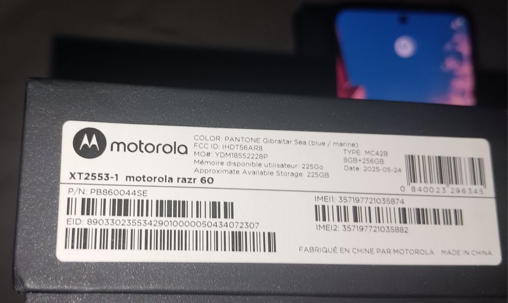 Motorola razr 60