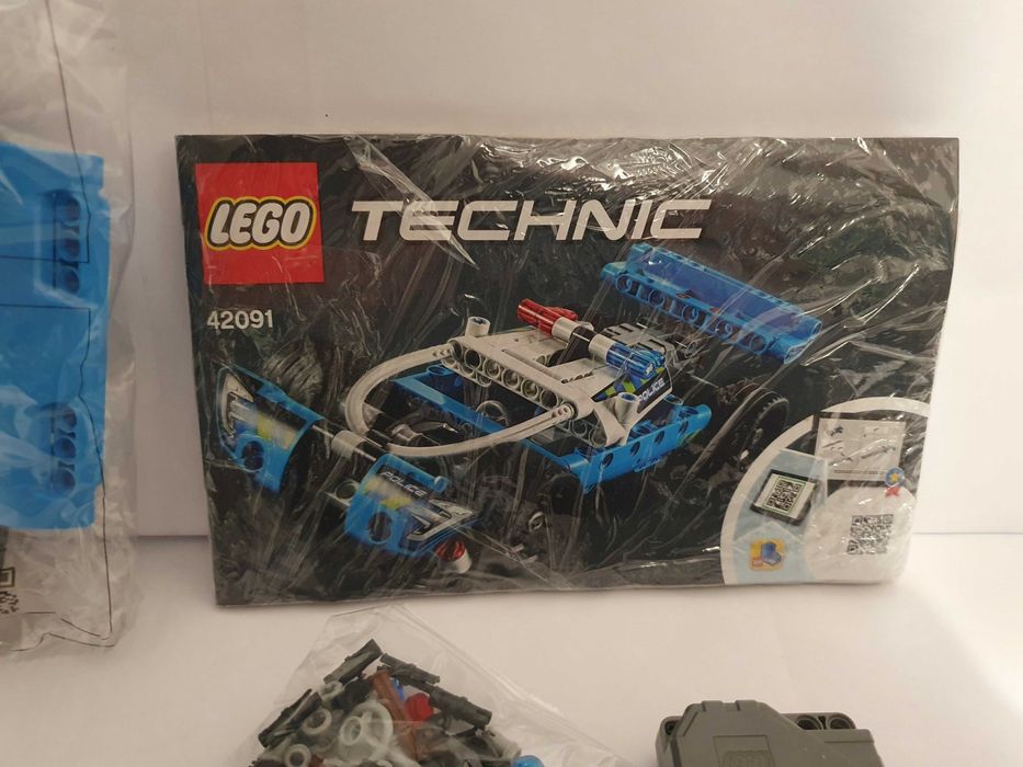 LEGO TECHNIC 42091 zestaw klocków policyjny pościg Nowy zestaw Bez pudelka