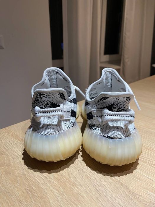 adidas Yeezy boost 350 v2 zebra 40 black beluga carbon white onyx 500