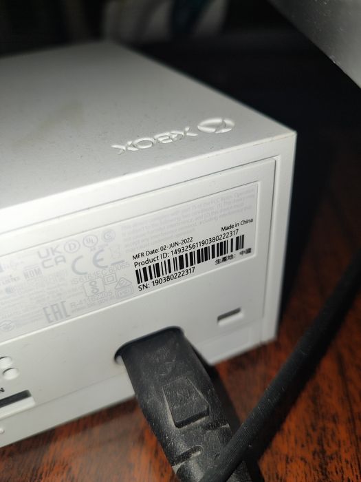 Xbox Series s. Два геймпада.  Состояние идеал