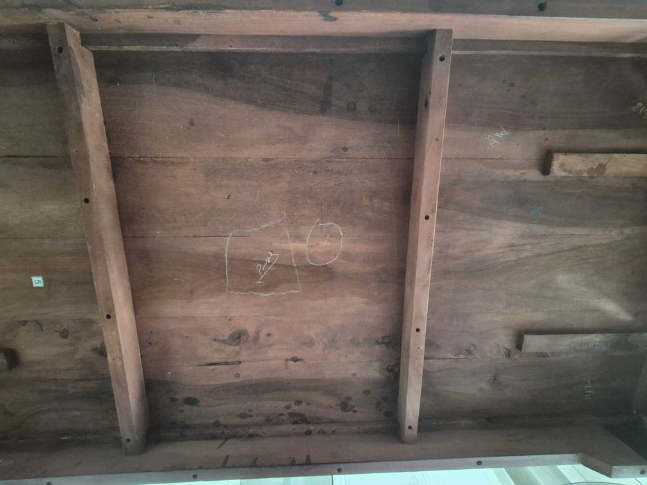 Duży stół, 4 krzesła + szafka pod telewizor