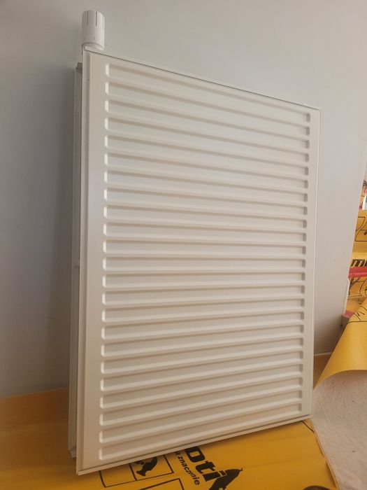 2x Grzejnik płytowy Viessmann 600 x 800, termostat