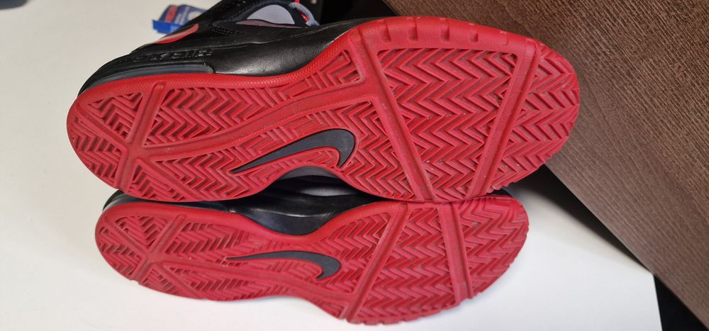 Баскетбольні кросовки NIKE Air Max ACTUALIZER 11 41 розмір