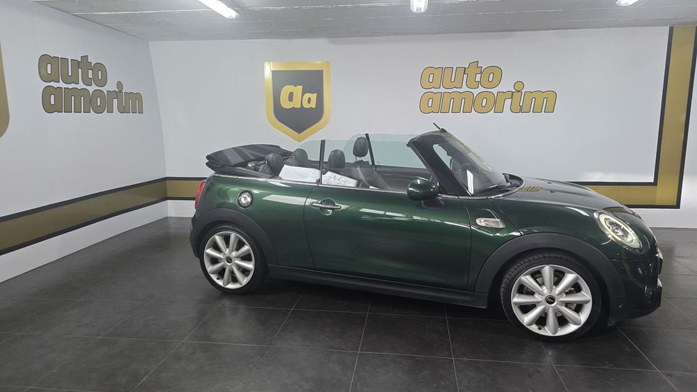 MINI Cabrio Cooper S Sidewalk